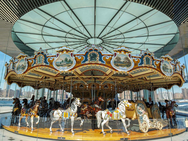 歐式豪華轉(zhuǎn)馬